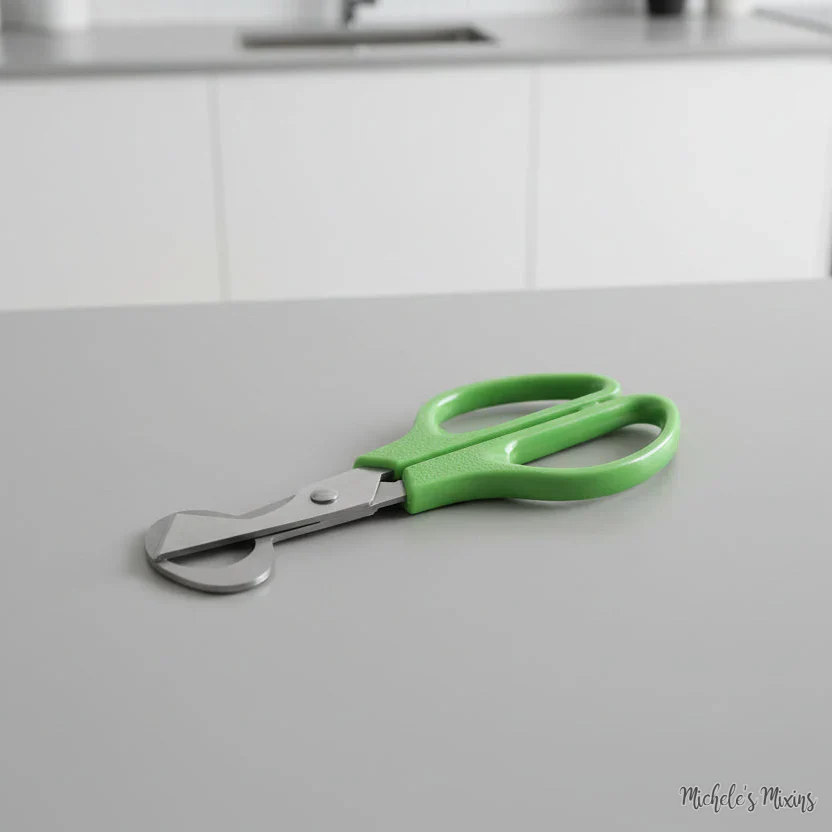 Watermarked - Quail Egg Scissor